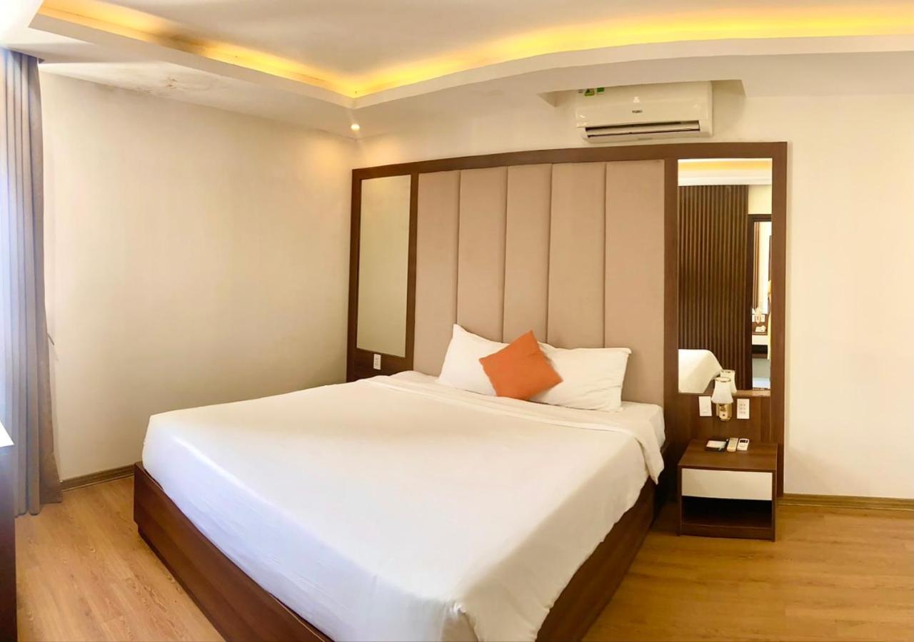 Pariat River Front Hotel Da Nang Luaran gambar